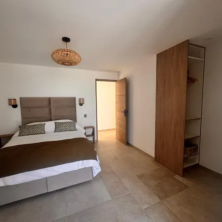 Superbe Aria Avec Piscine Chauffee *