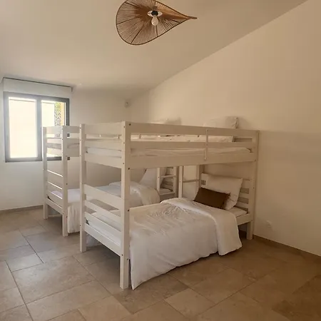 Superbe Aria Avec Piscine Chauffee