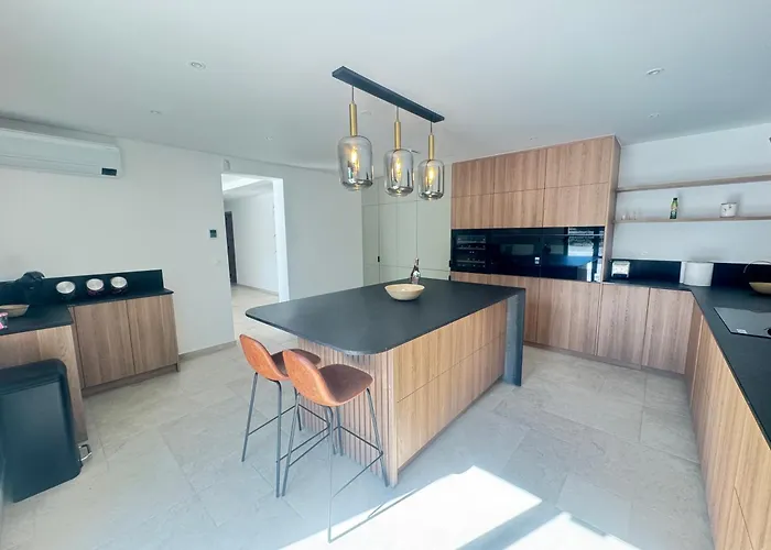 Superbe Aria Avec Piscine Chauffee Prázdninový dům