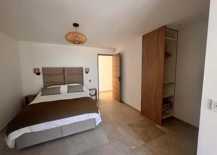 Superbe Aria Avec Piscine Chauffee *