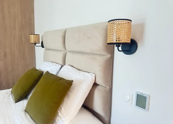 Prázdninový dům Superbe Aria Avec Piscine Chauffee