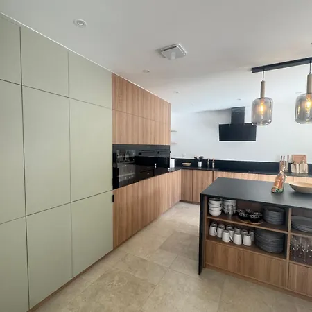 Superbe Aria Avec Piscine Chauffee Calenzana