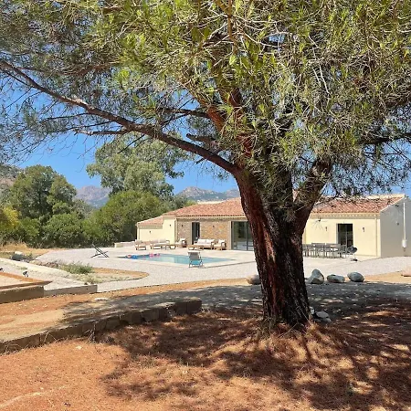 Σπίτι διακοπών Superbe Aria Avec Piscine Chauffee *