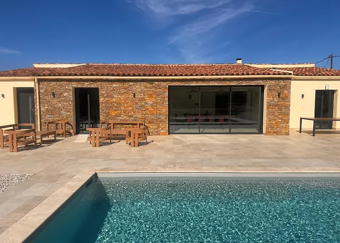 Superbe Aria Avec Piscine Chauffee קלנצאנה