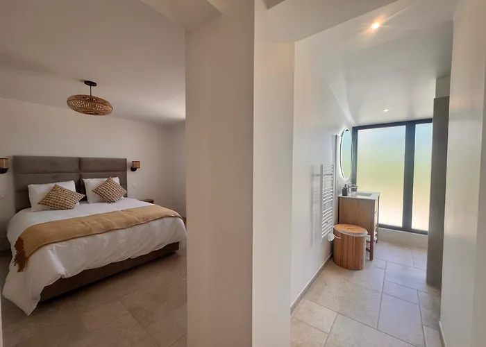 Superbe Aria Avec Piscine Chauffee *