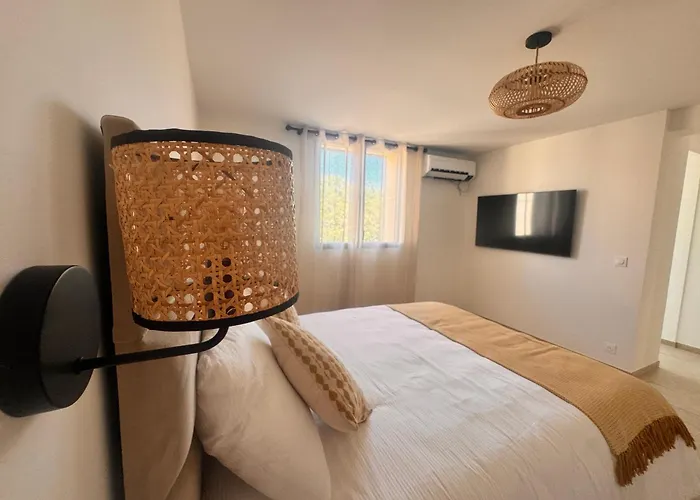 Superbe Aria Avec Piscine Chauffee