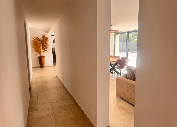 Superbe Aria Avec Piscine Chauffee