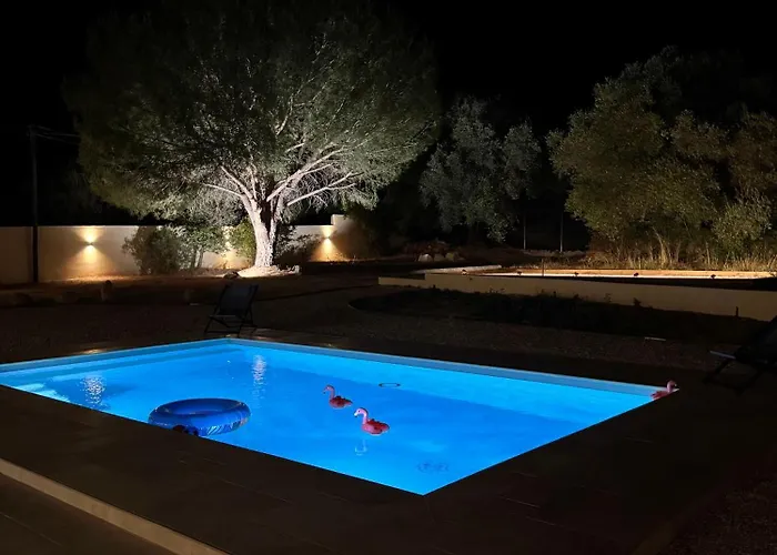 Superbe Aria Avec Piscine Chauffee *